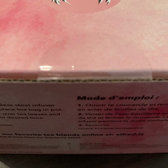 NIB Teapot - Picture 4 of 4